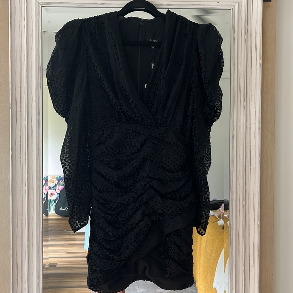 GORGEOUS‎ Bardot Bree Mini Dress Metallic Black Dot Size Medium NWT - Picture 7 of 11